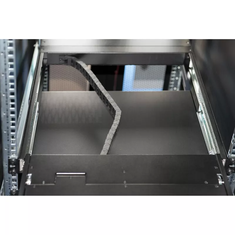 Digitus 19 collu HD LCD KVM konsole, 16 portu HDMI, Šveices klaviatūra