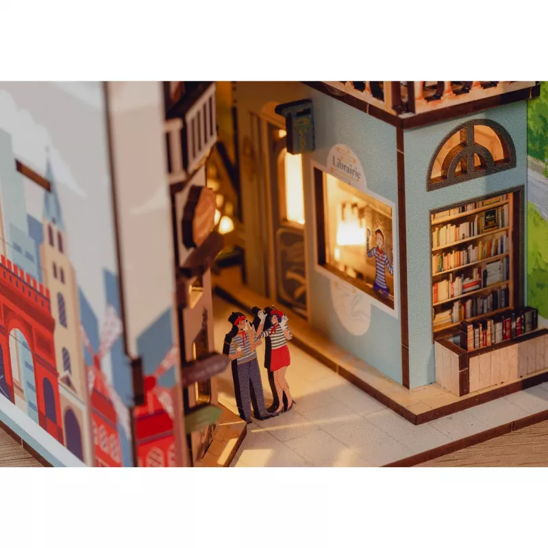 Radošais komplekts REVELL Tiny Adventures “Paris” — miniatūru papīra modeļu komplekts, radošs hobijs