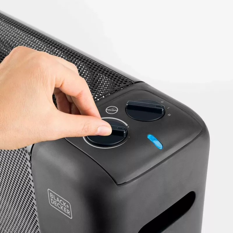 Mikrotermiskais sildītājs Black+Decker BXMRA1500E