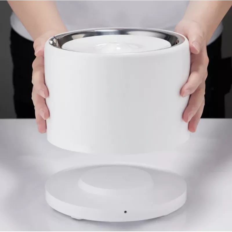 Petkit - Eversweet Pro 3 UVC Ūdens strūklaka savienota dzīvniekiem 1.8L