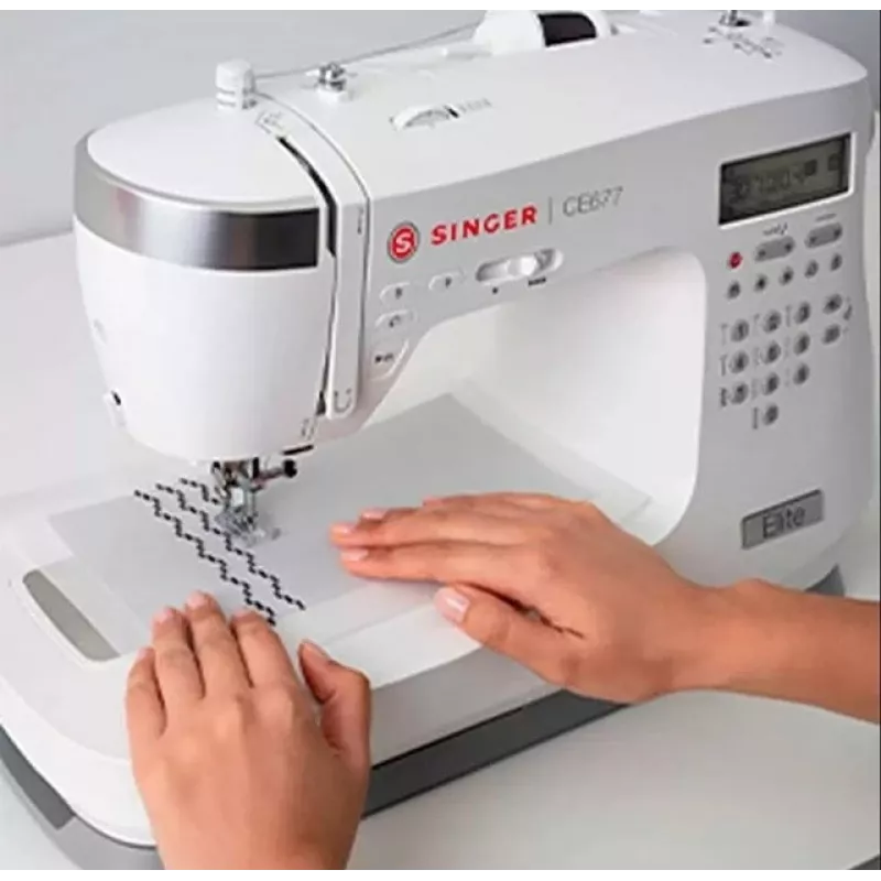 Šujmašīna SINGER CE677