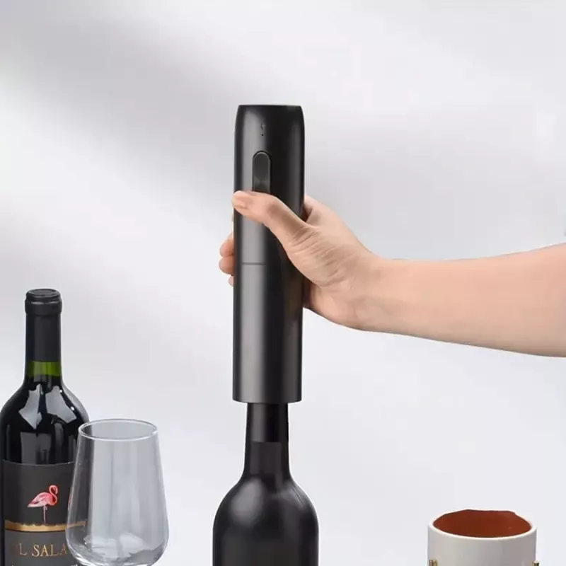MAESTRO MR-1622 USB elektriskais vīna korķviļķis