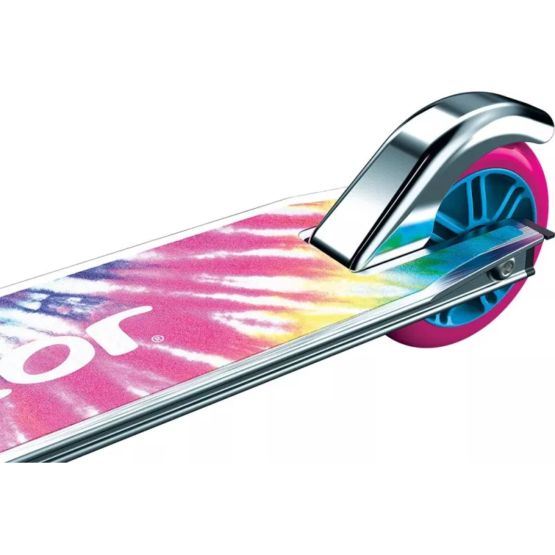 Bērnu skrejritenis Razor A Tie-Dye — alumīnija salokāms 2 riteņu skrejritenis, regulējama stūre, ABEC-5, maksimālā slodze 65 kg