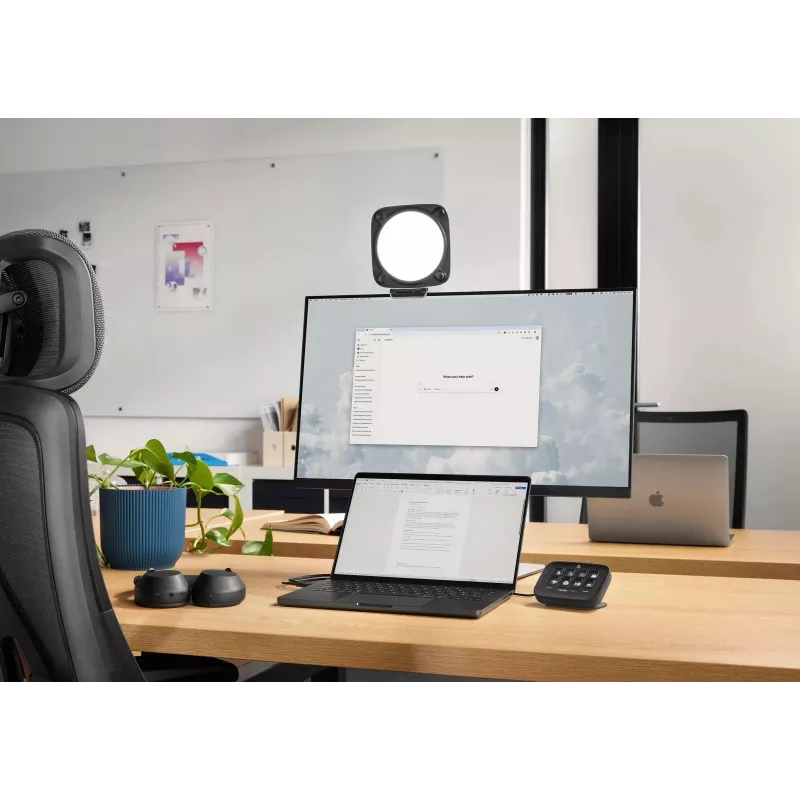 Aparatūras Stream Deck Elgato Neo melns 10GBJ9911 — pielāgojami taustiņi īsceļiem un makro