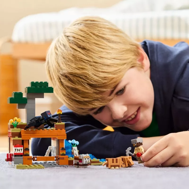 LEGO MINECRAFT 21269 Armadillo raktuvju ekspedīcija