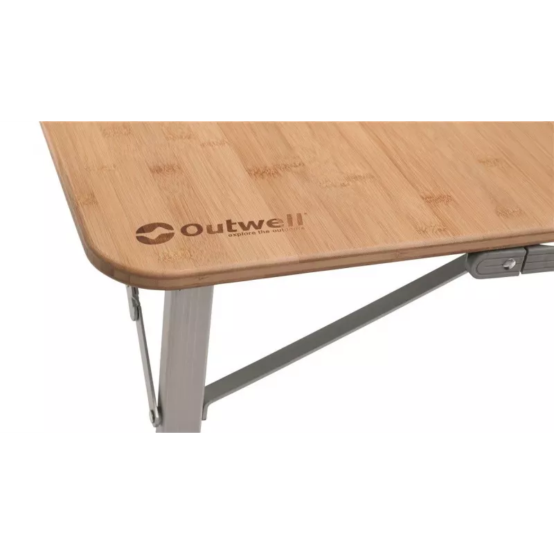 Outwell Custer L brūns kempinga galds — Bambusa virsma, Alumīnija rāmis, 700×1200 mm, 11.5 kg