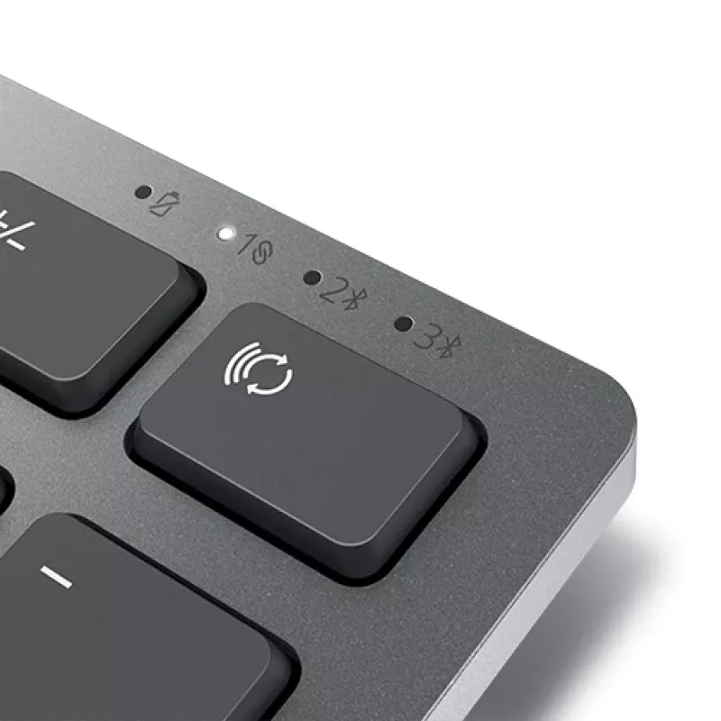 Bezvadu tastatūras un peles komplekts Dell KM7321W Titan pelēka ar iekļautām baterijām