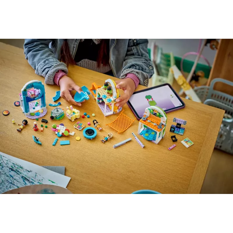 LEGO FRIENDS 42686 Jautrais iekštelpu rotaļu laukums