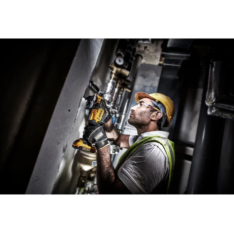 Bezvadu daudzfunkciju instruments DeWalt DCS356N-XJ