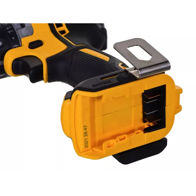 Elektroinstrumentu komplekts DeWALT DCK2080P2T-QW — 18V Li‑Ion 5Ah (2x), leņķa slīpmašīna DCG405, urbjmāšīna/skrūvgriezis, M14 slīpēšanas diska vītne, pārnēsāšanas kaste