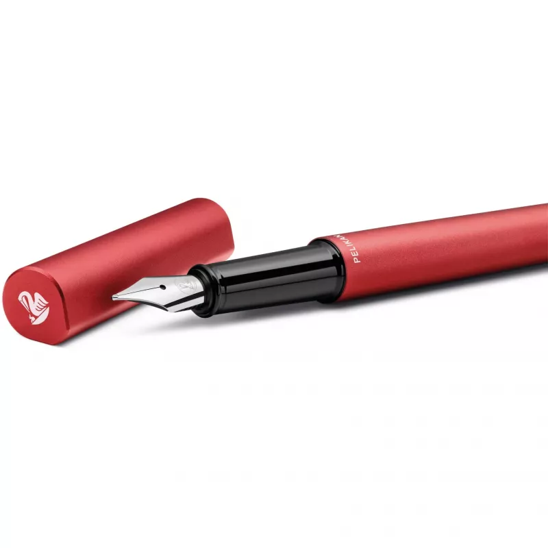 Pelikan tintes pildspalva Ineo Elements P6 metāla korpusā ugunssarkanā krāsā (823685)