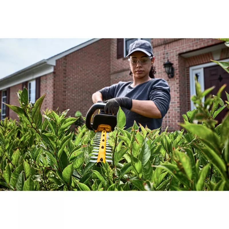 DeWALT DCMHT573X1-QW elektriskais dzīvžoga šķēres ar dubultu asmeni 4,1 kg