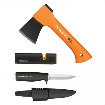 Cirvja un nažu komplekts Fiskars 1057913 ar asināmo