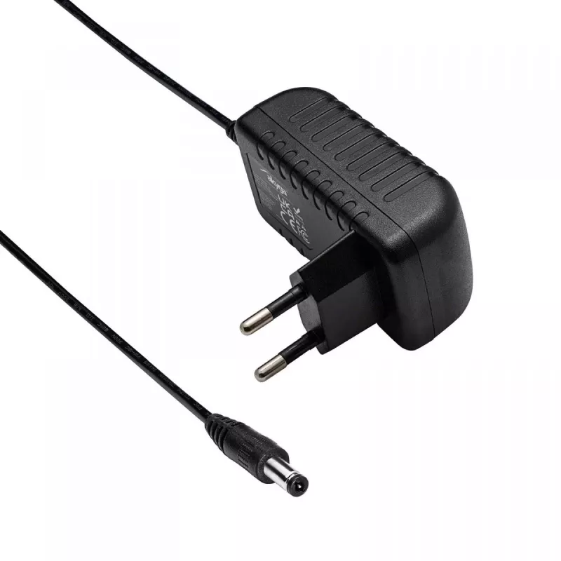Akyga AK-TB-09 universālais barošanas adapteris, 12 V, 0,5 A, 6 W, 5,5 x 2,1 mm, 1,4 m