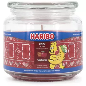 Vaska svece Haribo A2203 — apaļa, ar ābolu-kanēļa smaržu, sarkana, 100 mm augstums, 100 mm diametrs, 300 g, stikla turētājs