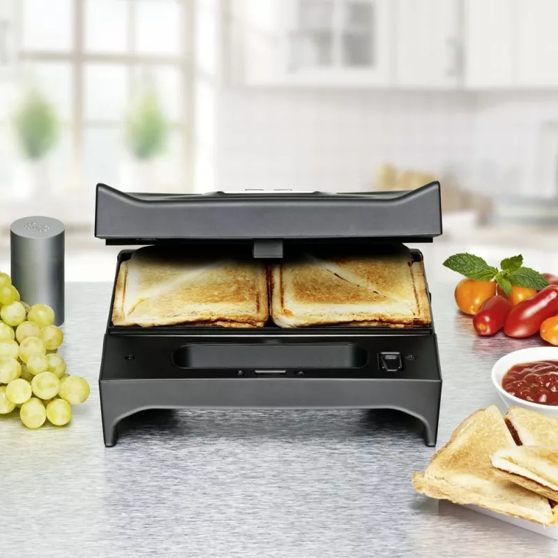 Sviestmaižu automāts Rommelsbacher SWG 700 – kompakta 3-in-1 elektriskā prese ar 3 maināmām plāksnēm (sviestmaižu, Beļģijas vafeļu, grila), nerūsējošā tērauda detaļām