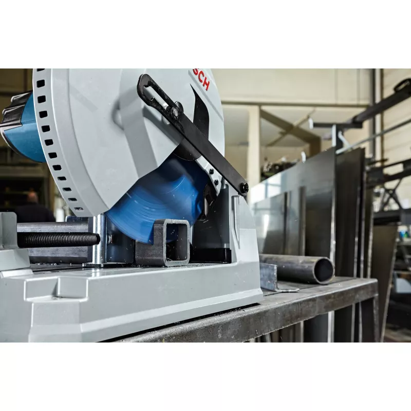 Portable Circular Saw Bosch 0 601 B28 000