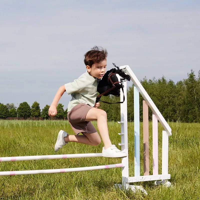 Zirdziņš uz kociņa HOPPIHORSE Hobby Horse A4 melns