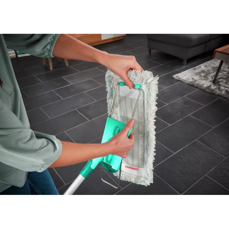 Plakanais mops Leifheit Profi XL cotton plus — 420 mm platums, 360° rotējoša galva, kokvilna/šķiedra, alumīnija rokturis