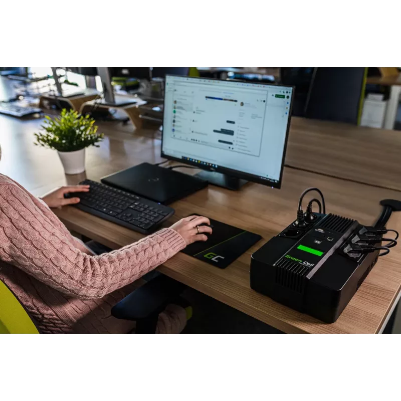 Green Cell AiO 800VA LCD nepārtrauktās barošanas avots (UPS) Line-Interactive 0.8 kVA 480 W 6 AC kontaktligzdas