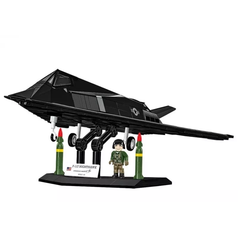 Lockheed F-117 Nighthawk Modeļa Komplekts (1:48 Mērogs)