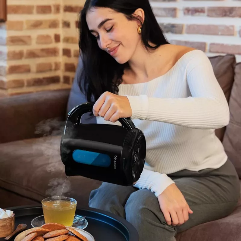 Elektriskā tējkanna CECOTEC Thermosense 180 — 1,7 L, 2200 W, melna