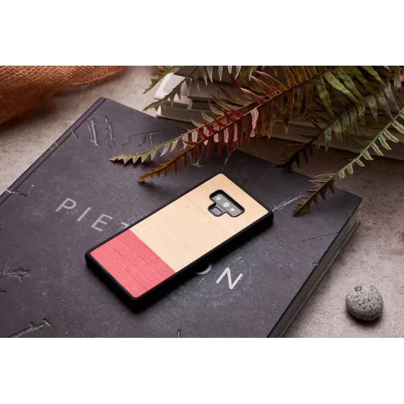 Viedtālruņa maciņš Man and Wood Samsung Galaxy Note 9 — melns, nesakritīgā dizainā