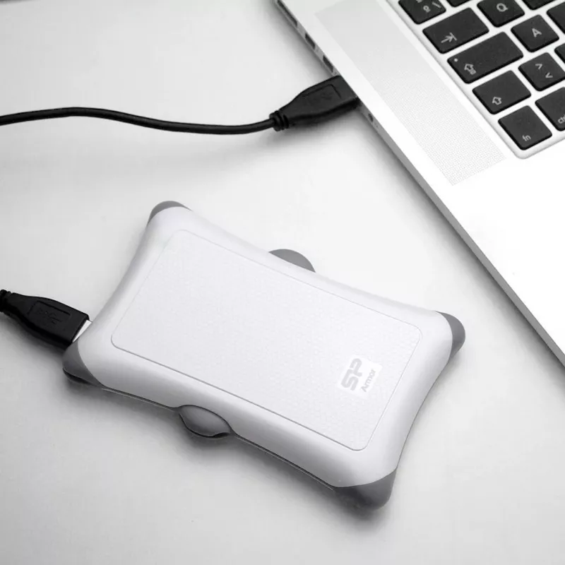 Ārējais HDD Silicon Power Armor A30 2TB 2.5 collu USB 3.2 Gen 1, balts, triecienizturīgs, 256 bitu AES