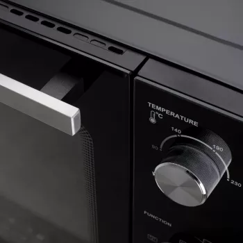 Elektriskā cepeškrāsns Adler AD 6028 — 60 L, 2000 W, brīvi stāvoša, rotējošās vadības ierīces, rotisserie, max 230°C, melna