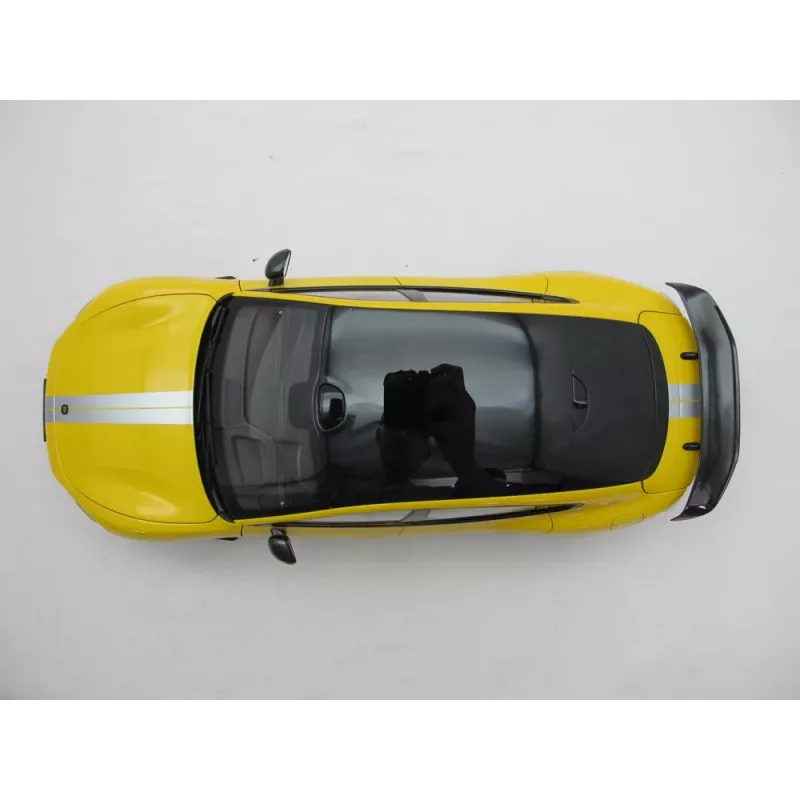 Klasiskā auto modelis Xiaomi BHR08KQGL salikts mērogā 1:18 — 284×110×82,5 mm