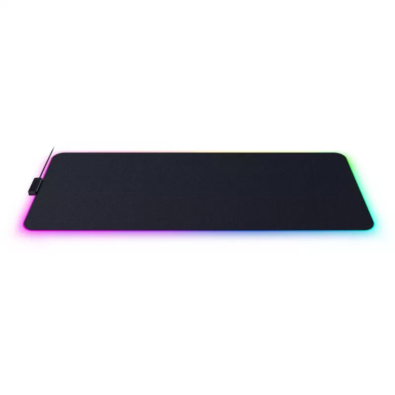 Spēļu peles paliktnis Razer Strider Chroma – poliestera virsma, 370×900 mm, melna, daudzkrāsu fona apgaismojums
