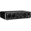Behringer UMC204HD papildu mūzikas aprīkojums