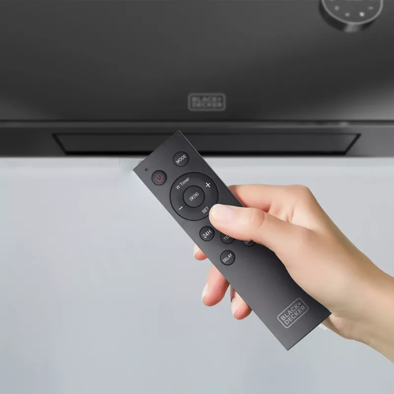 Sienas sildītājs Melns & Decker BXWSH2001E 2000W, regulējams termostats, IP22, LED displejs, tālvadība, sienas stiprinājums