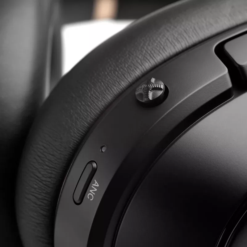 Teufel REAL Zils PRO austiņas Bezvadu galvas lente Spēļu Bluetooth Melns