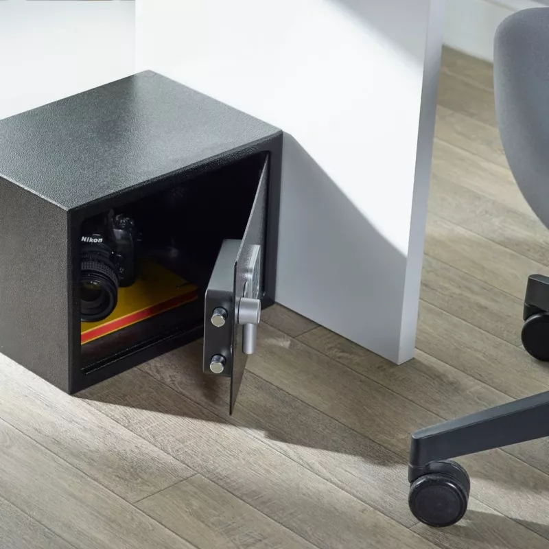 Yale YSV/250/DB2 brīvstāvošs seifs 16,3 l tērauda, melns