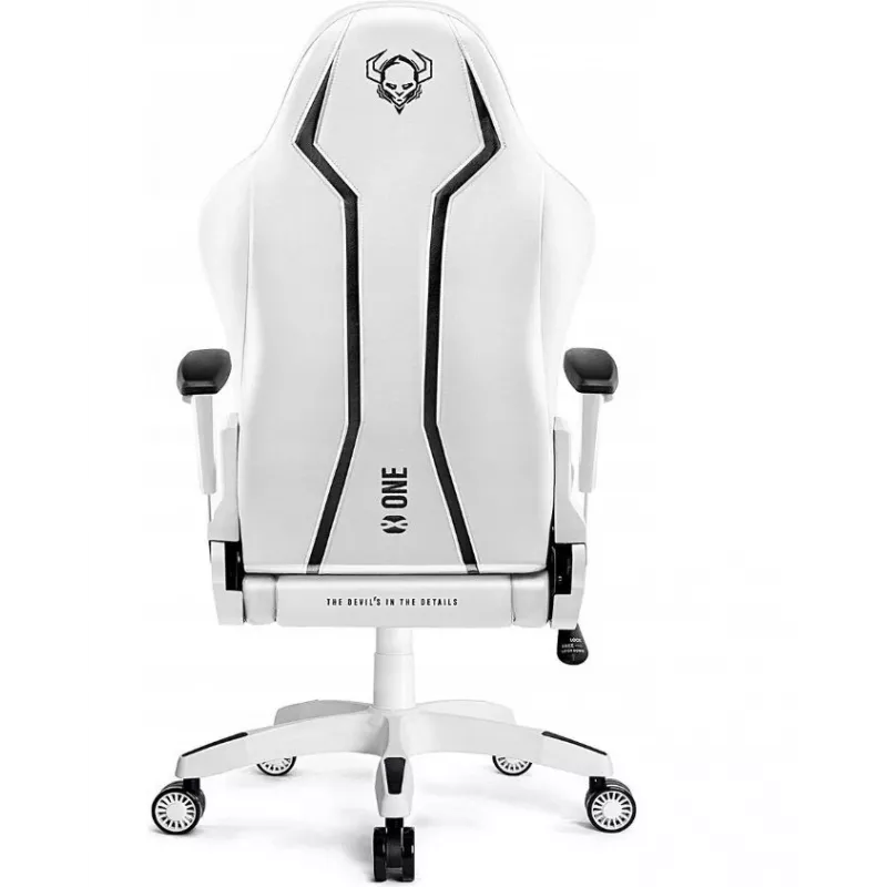 Diablo X-ONE 2.0 Normal spēļu krēsls balts un melns