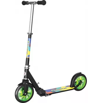 Klasiskais skrejritenis Razor A5 Lux Light-Up — alumīnija rāmis, 20 cm PU riteņi, salokāms, maks. slodze 100 kg