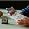 LEGO Retro dizaina būvkomplekts Game Boy 72046 – detalizēta modeļa kopija, displeja statīvs