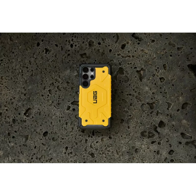 Urban Armor Gear Pathfinder mobilā tālruņa maciņš 17,3 cm (6,8) Vāciņš Melns