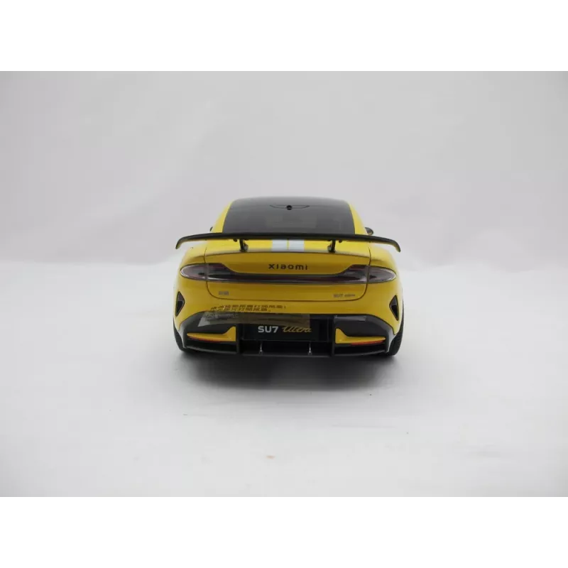 Klasiskā auto modelis Xiaomi BHR08KQGL salikts mērogā 1:18 — 284×110×82,5 mm
