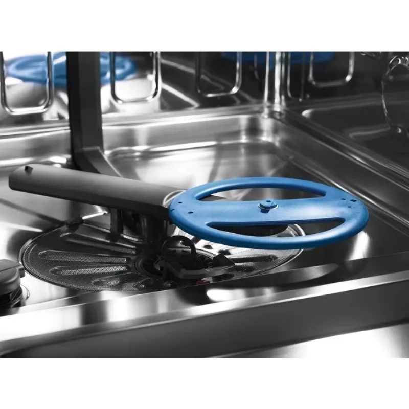 ELECTROLUX EEC767310L ComfortLift iebūvētā trauku mazgājamā mašīna