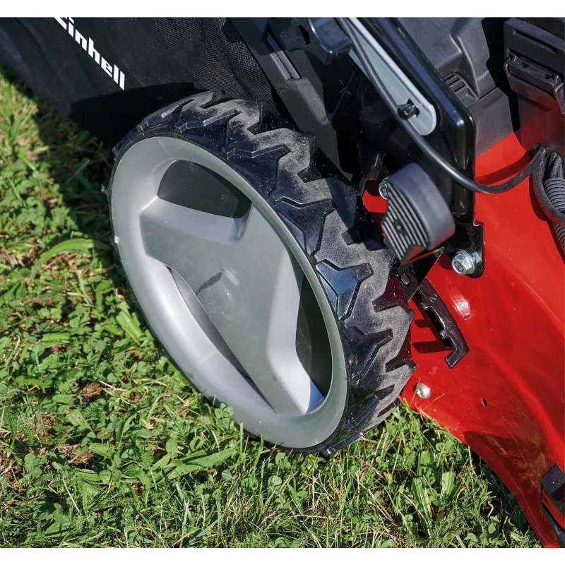 Pašgājēja zāliena pļāvējs Einhell GC-PM 51/3 S HW-E
