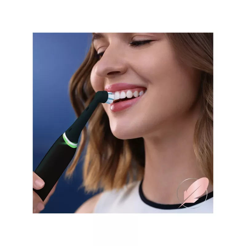 Zobu birstes galviņas Oral-B iO Gentle Care — 4 gab., melnas rezerves galviņas