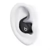 Ievietojamās bezvadu austiņas Apple Powerbeats Fit — IPX4 ūdensizturība, AKT, Bluetooth 1. klase, 7 h atskaņošana (30 h ar korpusu), skārienvadība, melna