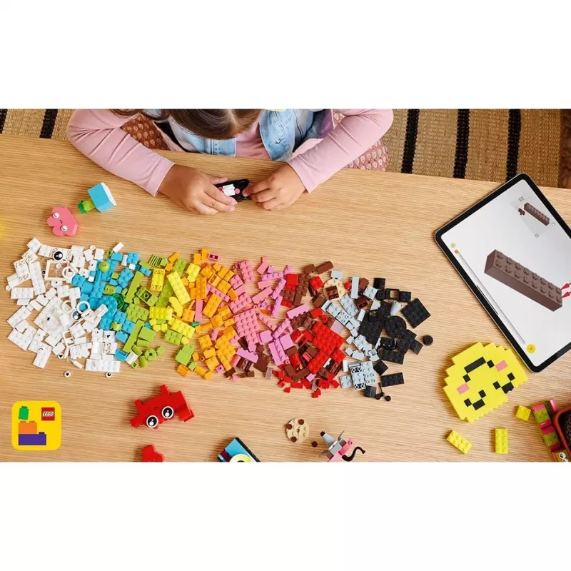 LEGO CLASSIC 11042 Radošā prieka kaste