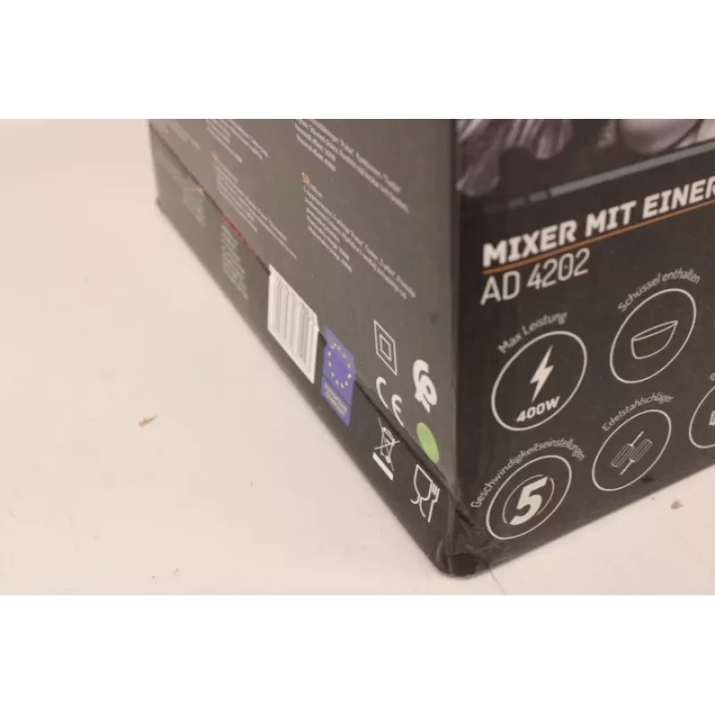 IZPĀRDOŠANA | Adler | Mikseris | AD 4202 | Mikseris ar bļodu | 300 W | 5 ātrumi | Turbo režīms | Balts | BOJĀTS IEPAKOJUMS