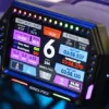 Sacīkšu displejs Spectrum SOELPEC XR-5 — transportlīdzeklī montējams paneļa displejs motosporta telemetrijai un apļu datiem