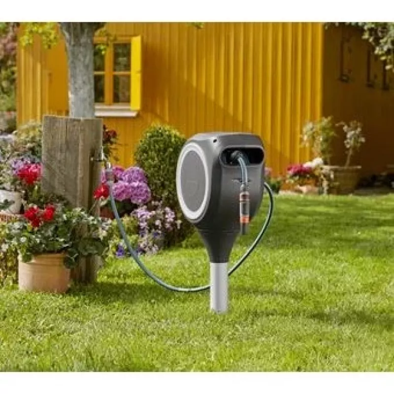 Uz zemes novietojama šļūtenes spole Gardena RollUp Automatic melna pelēka