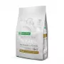 NATURE'S PROTECTION Superior Care balta Dogs Graudu nesaturoša barība pieaugušiem maziem suņiem ar jēra gaļu – sausā suņu barība – 1,5 kg