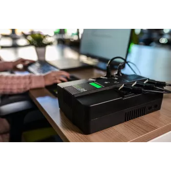 Nepārtrauktās barošanas avots zaļa Cell UPS06, Line-Interactive 600 VA (360 W), 6 maiņstrāvas rozetes, LCD, USB, RJ-45, 12 V 7 Ah akumulators